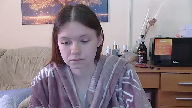 Snapshot of JessicaHolland1 chatting on May 19, 2026, 5:25 am JessicaHolland1 online show from May 19, 2026, 5:25 am