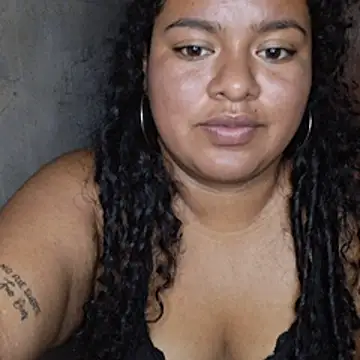 Curlysexy22 online show from April 3, 2026, 8:32 am