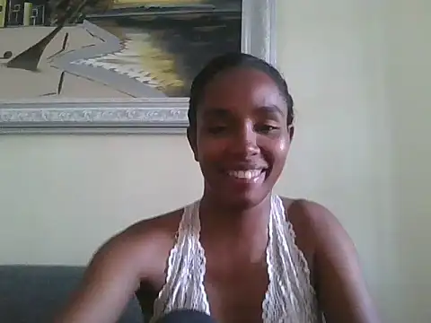 Snapshot of ZeynepLovely chatting on May 6, 2026, 8:35 pm ZeynepLovely online show from May 6, 2026, 8:35 pm