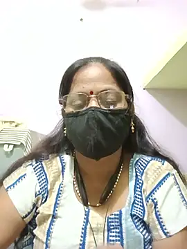 Snapshot of SEEMA_012 chatting on May 29, 2026, 5:13 am SEEMA 012 online show from May 29, 2026, 5:13 am