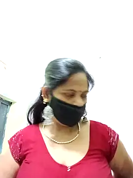 Snapshot of SEEMA_012 chatting on April 28, 2026, 5:34 am SEEMA 012 online show from April 28, 2026, 5:34 am