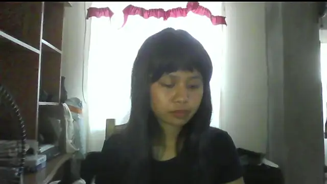 Snapshot of BethelScholnick chatting on April 8, 2026, 8:27 am BethelScholnick online show from April 8, 2026, 8:27 am