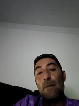 Snapshot of danko2979 chatting on May 2, 2026, 1:00 am danko2979 online show from May 2, 2026, 1:00 am