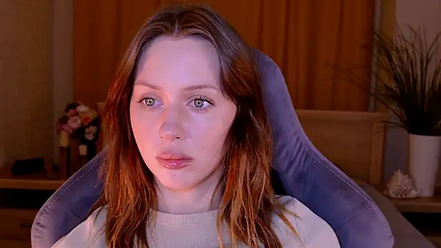 MeganClapp online show from April 27, 2026, 5:27 am