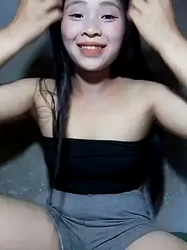 Snapshot of Liss-mimi chatting on April 12, 2026, 7:55 am Liss-mimi online show from April 12, 2026, 7:55 am