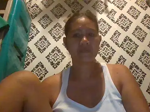 Snapshot of _SweetSmile chatting on April 19, 2026, 3:02 pm SweetSmile online show from April 19, 2026, 3:02 pm