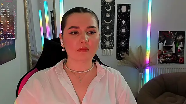 Snapshot of SourCherry__ chatting on May 19, 2026, 11:39 am SourCherry online show from May 19, 2026, 11:39 am