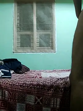 JamesKbond online show from April 27, 2026, 4:38 pm