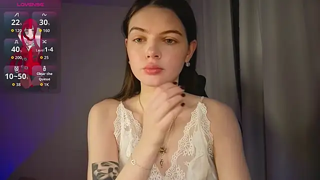Snapshot of lillly_meow_ chatting on April 5, 2026, 7:31 pm lillly meow online show from April 5, 2026, 7:31 pm