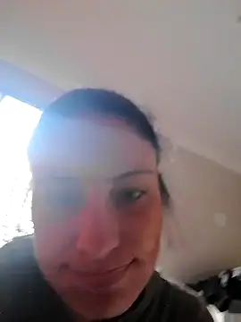 Snapshot of Hildaqii chatting on June 27, 2026, 1:39 pm Hildaqii online show from June 27, 2026, 1:39 pm