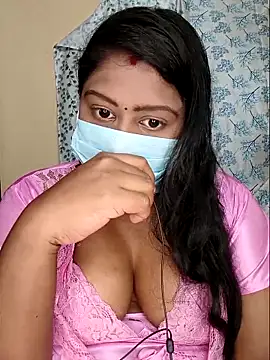 Snapshot of Romantic_Woman chatting on April 23, 2026, 3:46 pm Romantic Woman online show from April 23, 2026, 3:46 pm