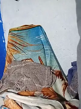 Snapshot of eroos_twink chatting on December 15, 2025, 8:20 am eroos twink online show from December 15, 2025, 8:20 am