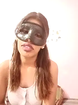 Snapshot of MANSI_HORNI86 chatting on April 29, 2026, 5:30 pm MANSI HORNI86 online show from April 29, 2026, 5:30 pm