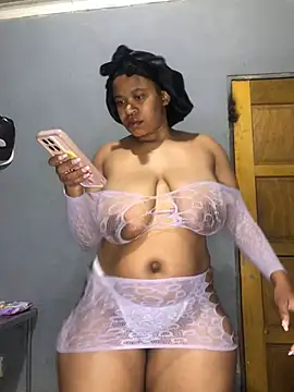Snapshot of BabyyCakessX chatting on July 15, 2026, 4:36 pm BabyyCakessX online show from July 15, 2026, 4:36 pm