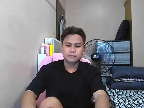 Snapshot of tipsy_butter chatting on June 10, 2026, 3:35 pm tipsy butter online show from June 10, 2026, 3:35 pm