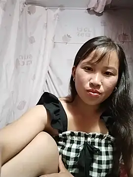 Snapshot of Yo-must chatting on May 24, 2026, 6:02 am Yo-must online show from May 24, 2026, 6:02 am