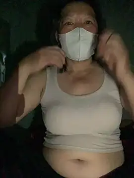 Snapshot of candy-beo chatting on July 4, 2026, 7:29 pm candy-beo online show from July 4, 2026, 7:29 pm