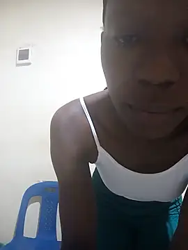 Snapshot of KLASSY77 chatting on April 26, 2026, 2:42 am KLASSY77 online show from April 26, 2026, 2:42 am