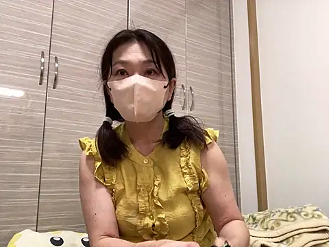 Snapshot of lemonade_madame chatting on July 6, 2026, 1:18 pm lemonade madame online show from July 6, 2026, 1:18 pm