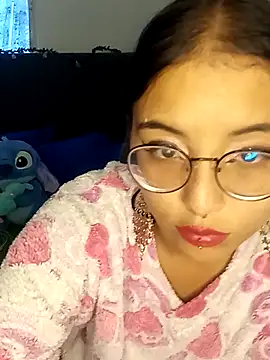 kitsune nyoko online show from April 6, 2026, 10:55 pm