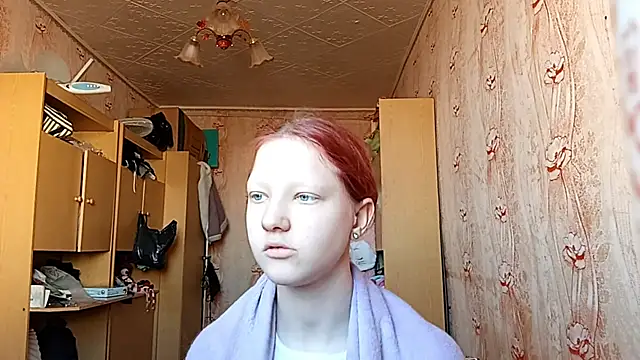 BirgitKamal online show from April 11, 2026, 6:10 am