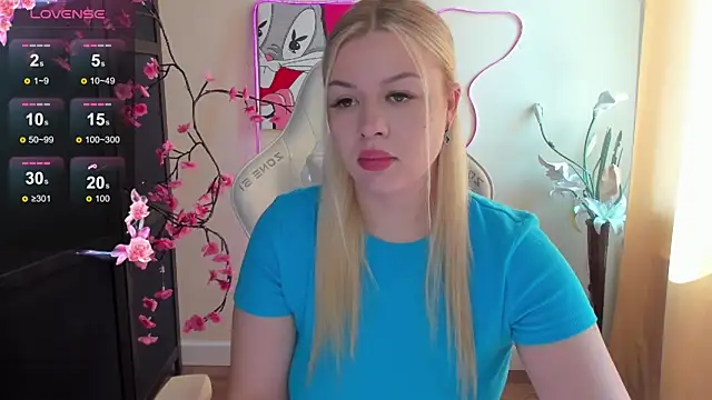 AmeliePeach online show from June 16, 2026, 2:00 am