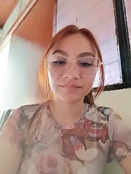 Leticia Hinkley  online show from May 15, 2026, 2:48 pm