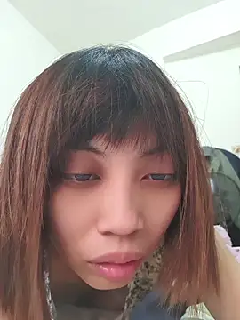 Snapshot of vivi_panda chatting on June 4, 2026, 1:32 am vivi panda online show from June 4, 2026, 1:32 am