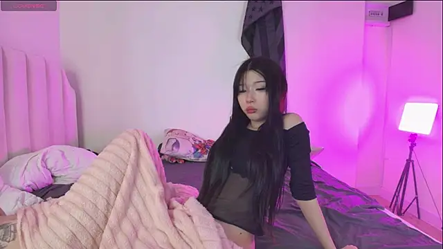 Snapshot of ayasinji chatting on May 3, 2026, 6:29 am ayasinji online show from May 3, 2026, 6:29 am