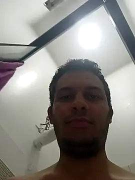 Snapshot of alberto_marques chatting on July 13, 2026, 12:00 am alberto marques online show from July 13, 2026, 12:00 am