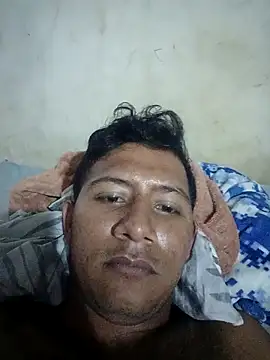 Snapshot of elverga122 chatting on April 4, 2026, 8:59 pm elverga122 online show from April 4, 2026, 8:59 pm