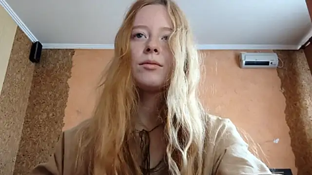 Snapshot of KateVibe_01 chatting on April 23, 2026, 3:13 am KateVibe 01 online show from April 23, 2026, 3:13 am