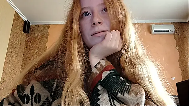 Snapshot of KateVibe_01 chatting on May 29, 2026, 2:06 am KateVibe 01 online show from May 29, 2026, 2:06 am