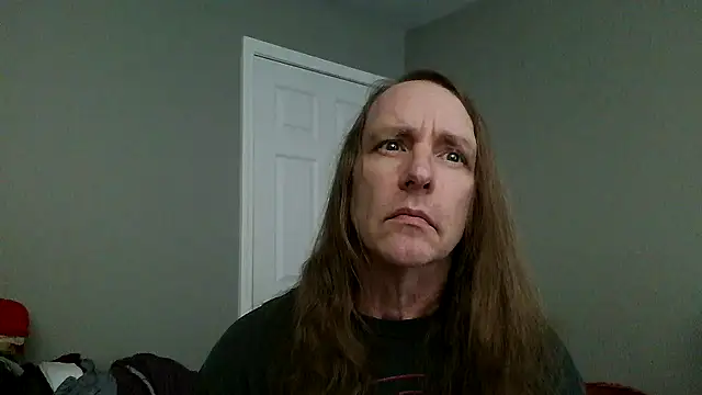 Snapshot of Magnus_Luv chatting on July 9, 2026, 4:39 pm Magnus Luv online show from July 9, 2026, 4:39 pm