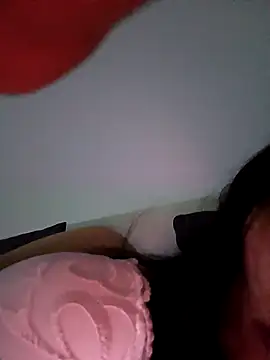 angelgirlmystery1 online show from April 16, 2026, 11:18 pm