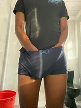 Snapshot of Naughty6613 chatting on July 12, 2026, 6:14 am Naughty6613 online show from July 12, 2026, 6:14 am