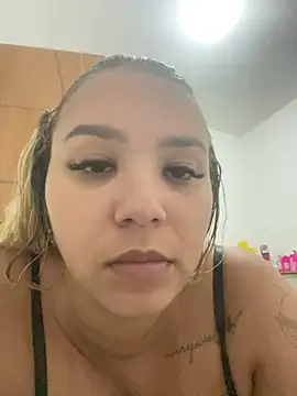 Snapshot of gabyzinha2030 chatting on June 30, 2026, 10:10 pm gabyzinha2030 online show from June 30, 2026, 10:10 pm