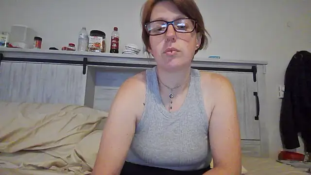 Snapshot of Rubygirl6 chatting on September 11, 2025, 5:46 pm Rubygirl6 online show from September 11, 2025, 5:46 pm