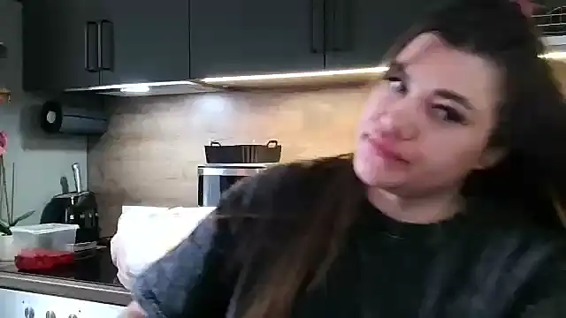 Snapshot of miss_preggie chatting on April 9, 2026, 1:28 pm miss preggie online show from April 9, 2026, 1:28 pm