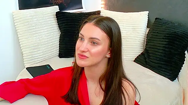 Amira a online show from May 23, 2026, 5:17 am