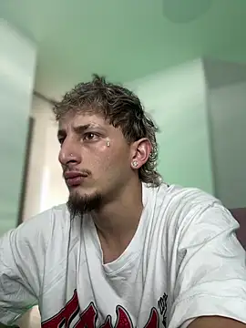 ZarcooX online show from April 7, 2026, 9:16 pm