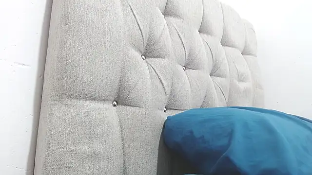 Silvana hall online show from April 16, 2026, 5:25 pm