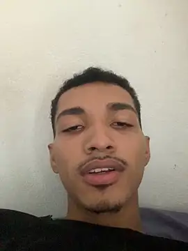 sanches 065 online show from April 27, 2026, 7:12 pm