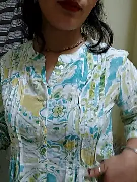 Monika kumari6 online show from June 12, 2026, 2:48 pm