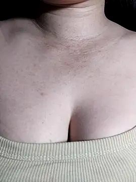 Snapshot of saya_006 chatting on April 7, 2026, 5:20 am saya 006 online show from April 7, 2026, 5:20 am