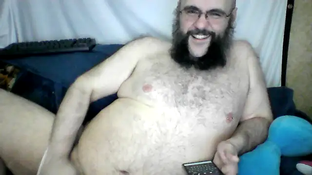 Snapshot of BriTheTopBear chatting on April 22, 2026, 1:56 am BriTheTopBear online show from April 22, 2026, 1:56 am