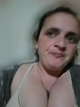 Snapshot of AnabelBexley chatting on April 19, 2026, 6:21 pm AnabelBexley online show from April 19, 2026, 6:21 pm