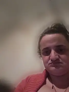 Snapshot of AnabelBexley chatting on May 6, 2026, 6:56 pm AnabelBexley online show from May 6, 2026, 6:56 pm
