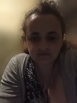 Snapshot of AnabelBexley chatting on May 11, 2026, 3:29 pm AnabelBexley online show from May 11, 2026, 3:29 pm