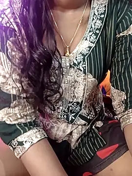 Mia Kha-lipa online show from April 9, 2026, 11:00 pm